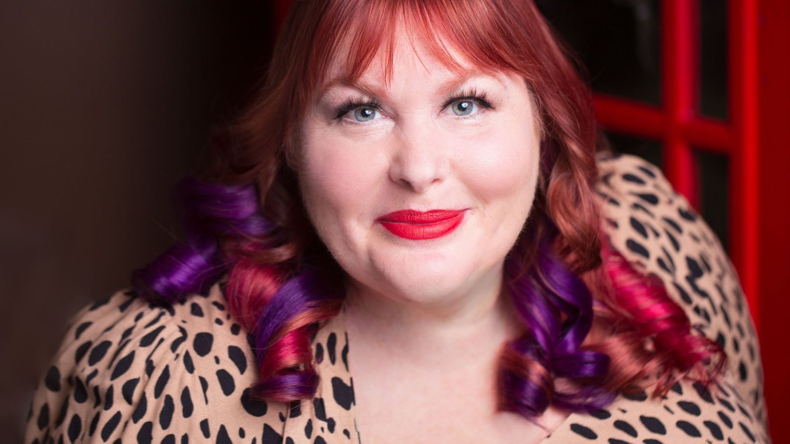 Cassandra Clare Net Worth: Author of Fantasy Novels and Her Earnings