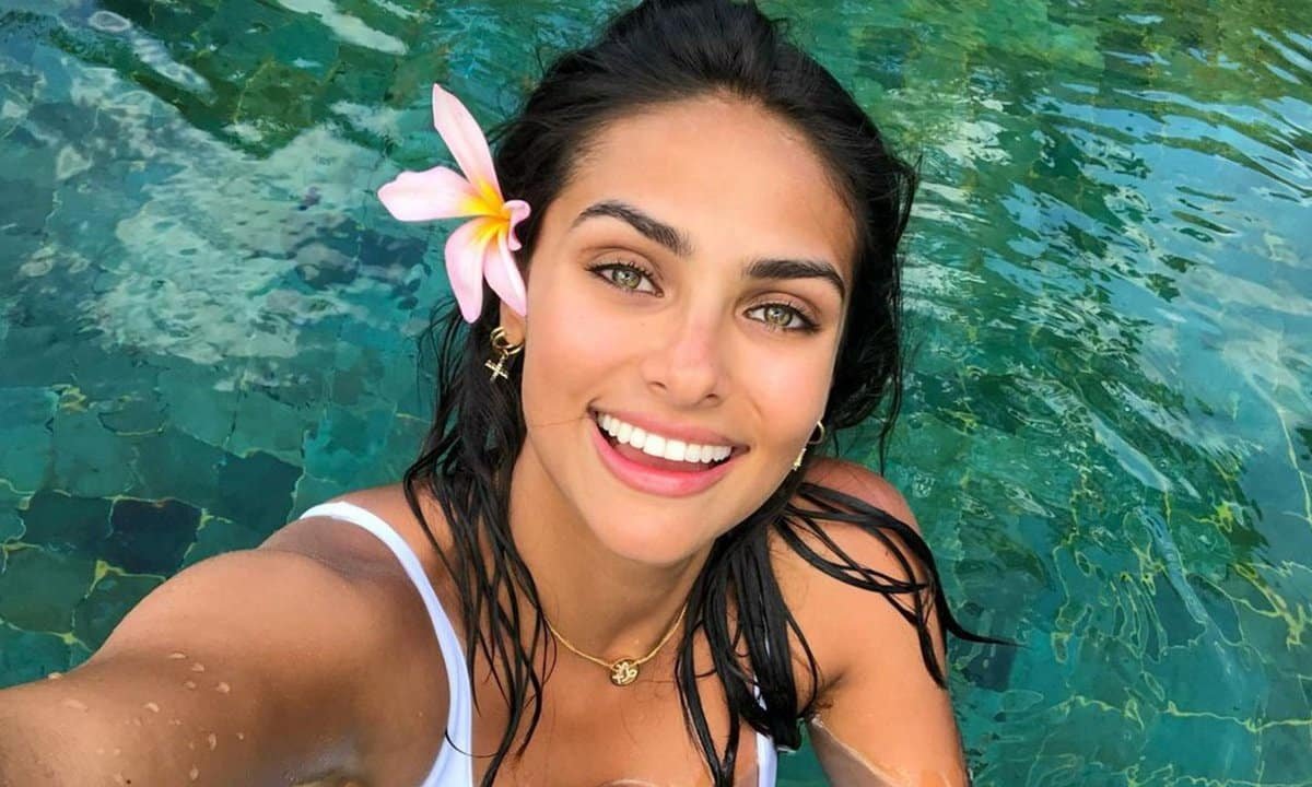 Renata Notni Net Worth: $1 Million (Mexican Actress)