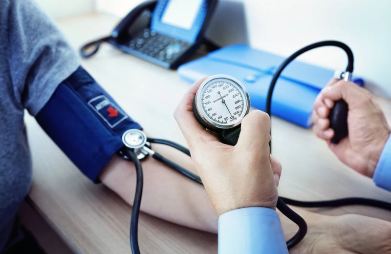 10 Ways Doctor on Call Services Improve Hypertension Control at Home